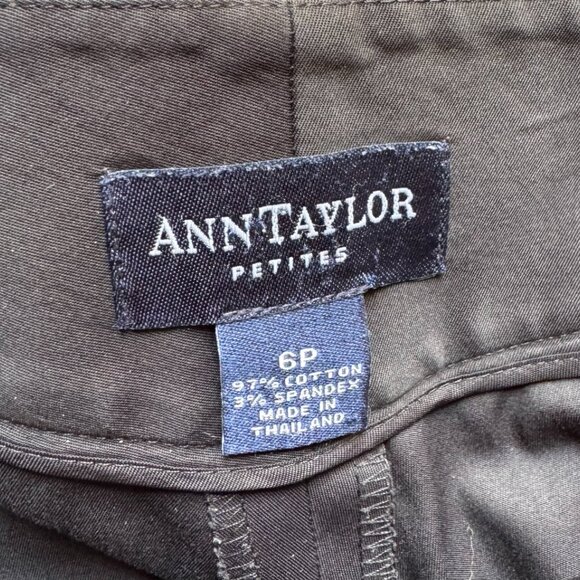 Size 6P Black Cropped Poplin Pants Ann Taylor - Picture 3 of 3